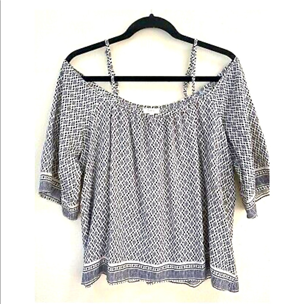 Ganji•Geometric Cold Shoulder Blouse